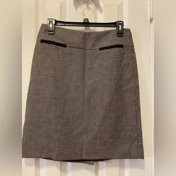Loft skirt size 2 - Picture 1 of 4